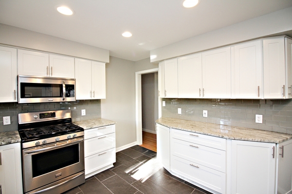 Modern Kitchen Upgrades Bloomfield Hills MI